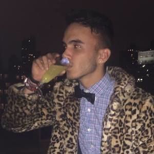 Meet your Posher, Aislan